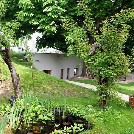 Castle Hill Apartmán *